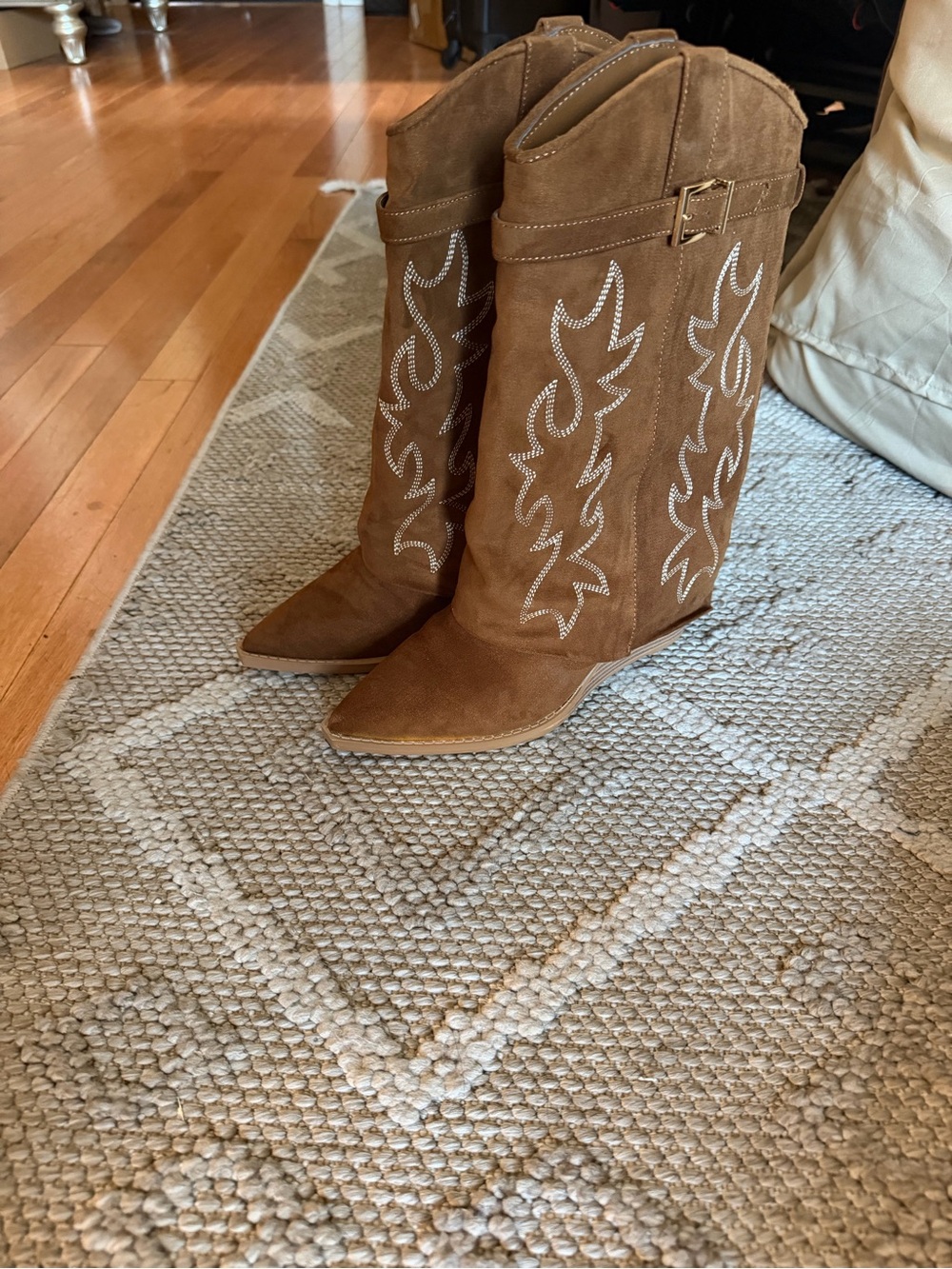 Madden Girl Brown Suede Embroidered Western Heeled Boots